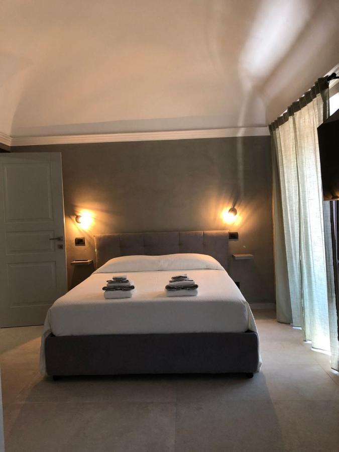 Pacini Relax Suites Катания Экстерьер фото